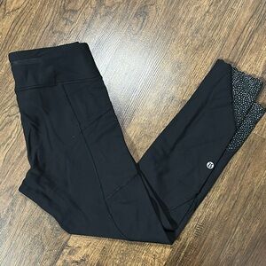LULULEMON Crop Leggings with‎ scalloped leg opening detail in black